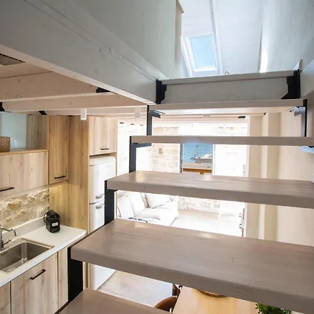E Loft Holiday home Spartokhorion